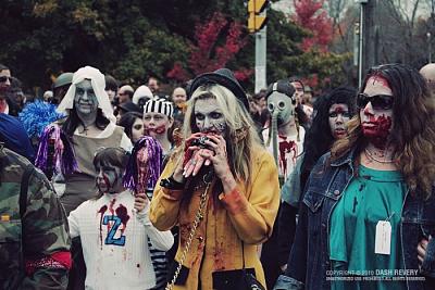 Нажмите на изображение для увеличения
Название: toronto_zombie_walk_22.jpg
Просмотров: 149
Размер:	74.7 Кб
ID:	12537