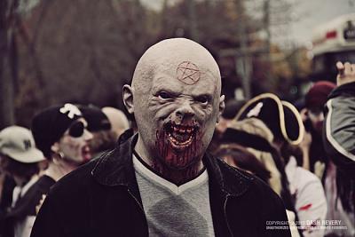 Нажмите на изображение для увеличения
Название: toronto_zombie_walk_23.jpg
Просмотров: 154
Размер:	45.2 Кб
ID:	12538