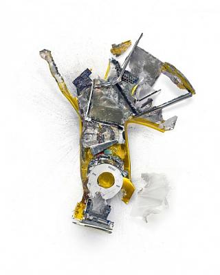 Нажмите на изображение для увеличения
Название: appledestroy5-571x713.jpg
Просмотров: 205
Размер:	57.7 Кб
ID:	21694