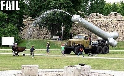 Нажмите на изображение для увеличения
Название: epic-fail-photos-things-that-are-doing-it-spraying-the-kids.jpg
Просмотров: 158
Размер:	134.6 Кб
ID:	28805