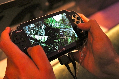 Нажмите на изображение для увеличения
Название: asi-es-ps-vita.jpg
Просмотров: 1000
Размер:	102.6 Кб
ID:	36209