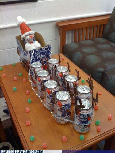 Нажмите на изображение для увеличения
Название: party-fails-after-bringing-pbr-to-all-the-good-little-hipsters-on-christmas.jpg
Просмотров: 102
Размер:	64.1 Кб
ID:	37834