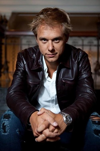 Нажмите на изображение для увеличения
Название: Armin+Van+Buuren+Picture.jpg
Просмотров: 122
Размер:	40.1 Кб
ID:	41818