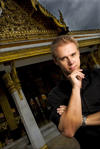 Нажмите на изображение для увеличения
Название: Armin+Van+Buuren+armin_van_buuren.jpg
Просмотров: 143
Размер:	289.2 Кб
ID:	41828