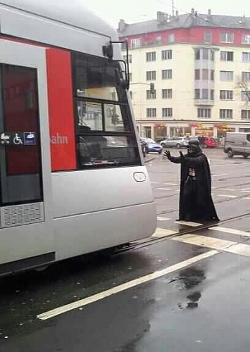 Нажмите на изображение для увеличения
Название: epic-win-photos-stopping-a-streetcar-win.jpg
Просмотров: 173
Размер:	68.3 Кб
ID:	48154