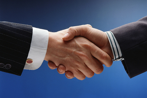 Название: 40434030_Gesture_Hand_shake.jpg
Просмотров: 289

Размер: 72.4 Кб