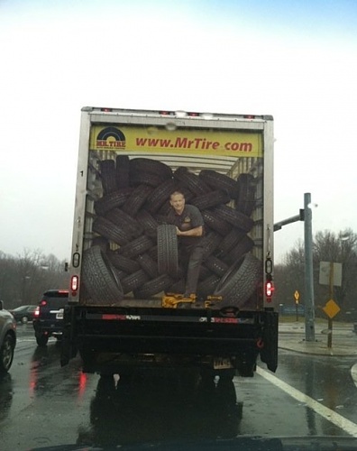 Нажмите на изображение для увеличения
Название: epic-win-photos-truck-ad-win.jpg
Просмотров: 167
Размер:	104.7 Кб
ID:	50484