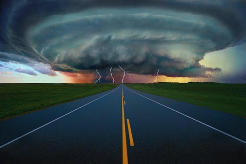 Нажмите на изображение для увеличения
Название: Super-cell-tornadic-storm1.jpg
Просмотров: 162
Размер:	64.8 Кб
ID:	53952
