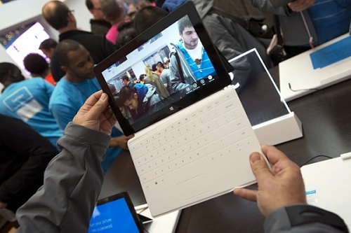 Нажмите на изображение для увеличения
Название: surface-pro.jpg
Просмотров: 188
Размер:	156.2 Кб
ID:	73516