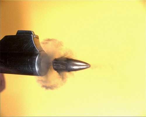 Нажмите на изображение для увеличения
Название: bulletfromrevolver15uw.jpg
Просмотров: 257
Размер:	76.5 Кб
ID:	79032