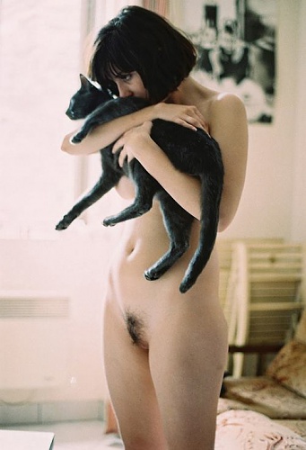 Нажмите на изображение для увеличения
Название: tumblr_mtl4ibdeCQ1qcwn0xo1_500.jpg
Просмотров: 233
Размер:	36.4 Кб
ID:	82698