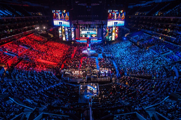 Нажмите на изображение для увеличения
Название: league-of-legfaker-of-skt-t1-atlol-world-championship-at-the-staples-center-lol-world-championsh.jpg
Просмотров: 311
Размер:	605.0 Кб
ID:	87470